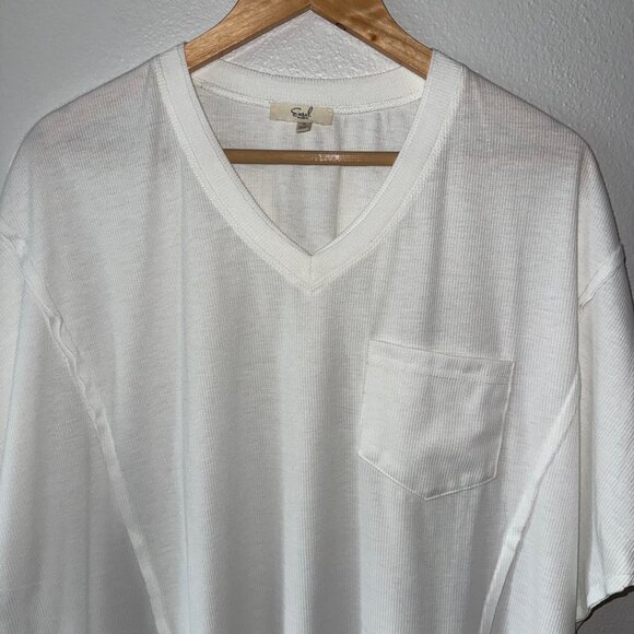 Easel Oversized Ribbed Knit Rounded Hem Exposed Seams Ivory Top Size M - Picture 3 of 9
